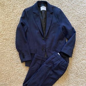 Zara blue suit boys 8 euc